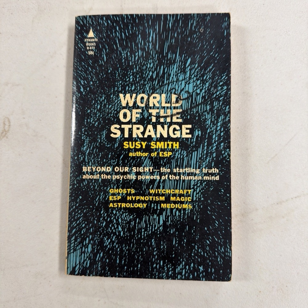 World of the Strange PB Book Susy Smith Occult 1963 Pyramid Ghosts Witchcraft